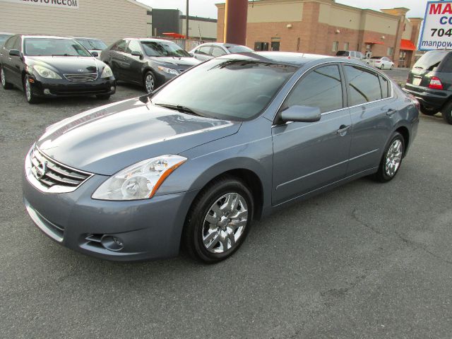 2010 Nissan Altima Pickupslt Quad Cab SWB 4WD 4x4 Truck