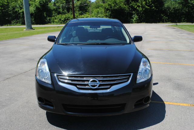 2010 Nissan Altima Pickupslt Quad Cab SWB 4WD 4x4 Truck