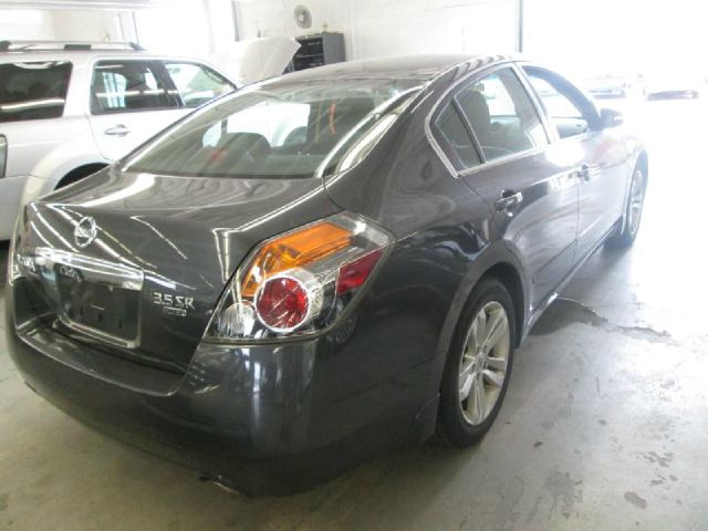 2010 Nissan Altima 4WD Reg Cab 133