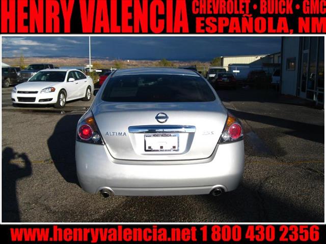 2010 Nissan Altima Unknown