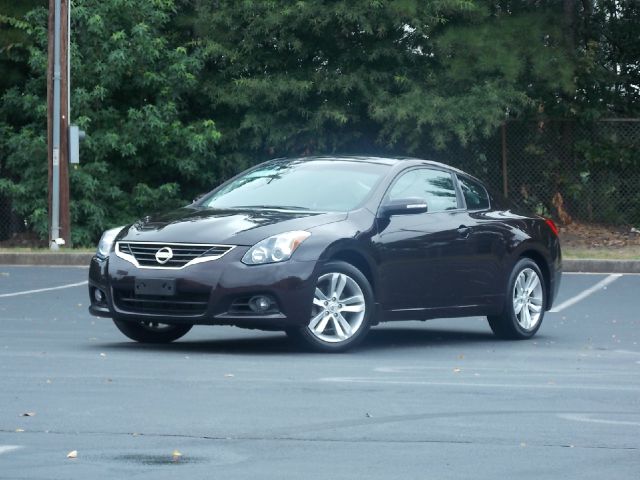 2010 Nissan Altima C/k1500 2WD Extended Cab