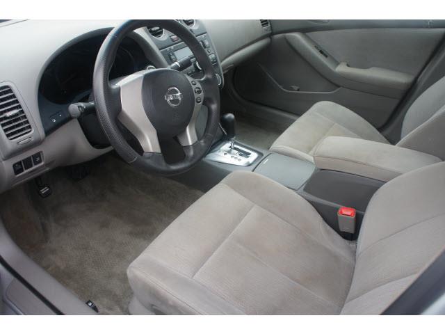 2010 Nissan Altima Pickupslt Quad Cab SWB 4WD 4x4 Truck