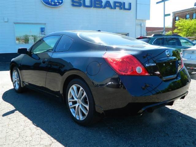 2010 Nissan Altima LT W/ 2ltawd