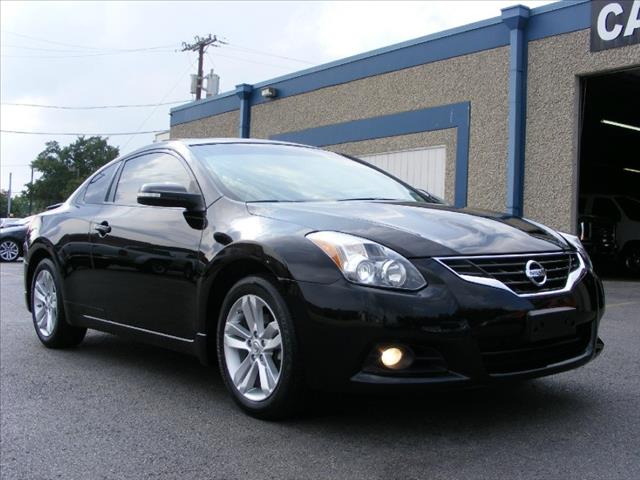 2010 Nissan Altima Quad-short-slt-6.7l Diesel-4wd-cd Player