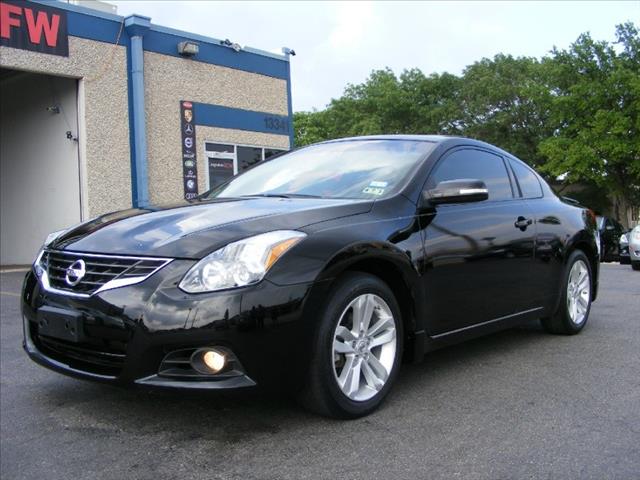 2010 Nissan Altima Quad-short-slt-6.7l Diesel-4wd-cd Player