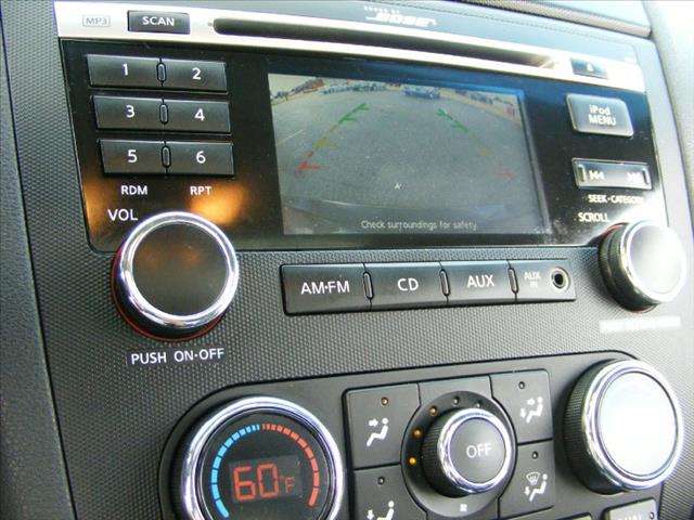 2010 Nissan Altima Quad-short-slt-6.7l Diesel-4wd-cd Player
