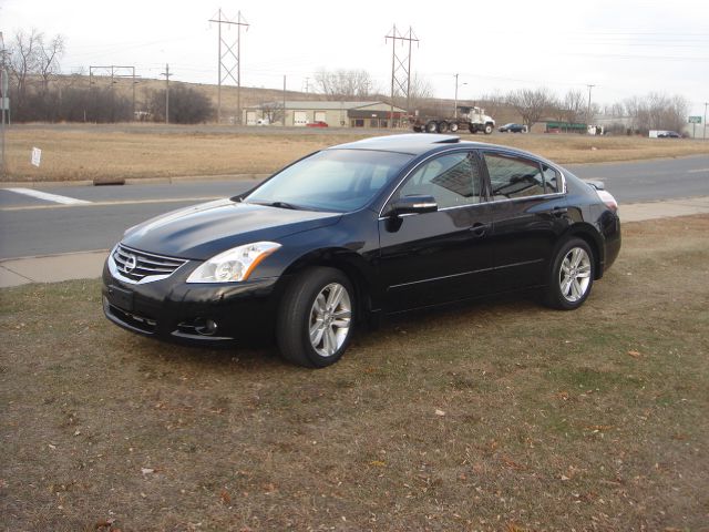 2010 Nissan Altima 4WD Reg Cab 133