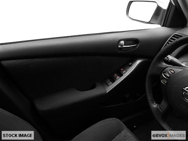 2010 Nissan Altima Unknown