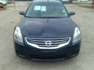 2010 Nissan Altima Pickupslt Quad Cab SWB 4WD 4x4 Truck