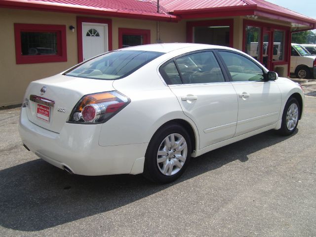2010 Nissan Altima Pickupslt Quad Cab SWB 4WD 4x4 Truck