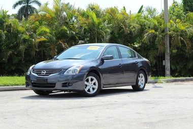 2010 Nissan Altima Pickupslt Quad Cab SWB 4WD 4x4 Truck