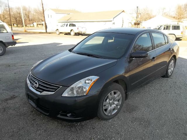 2010 Nissan Altima GS-R