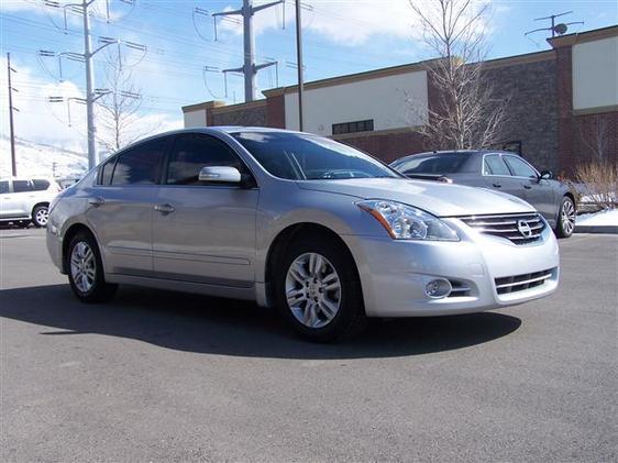 2010 Nissan Altima Pickupslt Quad Cab SWB 4WD 4x4 Truck