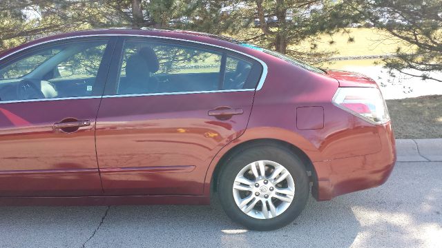 2010 Nissan Altima Pickupslt Quad Cab SWB 4WD 4x4 Truck