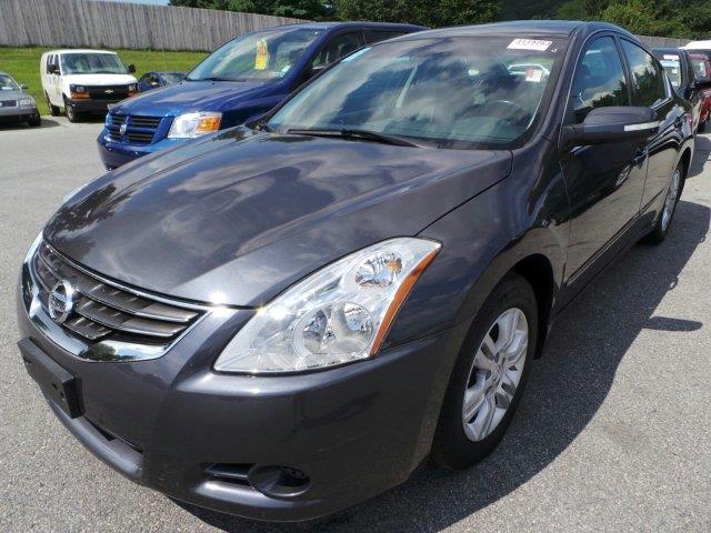 2010 Nissan Altima SLT Quad Cab 2WD