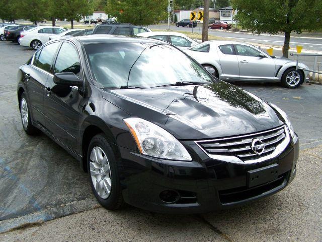 2010 Nissan Altima Pickupslt Quad Cab SWB 4WD 4x4 Truck
