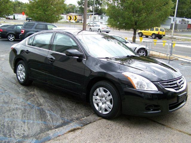 2010 Nissan Altima Pickupslt Quad Cab SWB 4WD 4x4 Truck