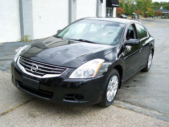 2010 Nissan Altima Pickupslt Quad Cab SWB 4WD 4x4 Truck