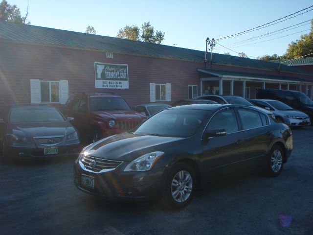 2010 Nissan Altima Pickupslt Quad Cab SWB 4WD 4x4 Truck