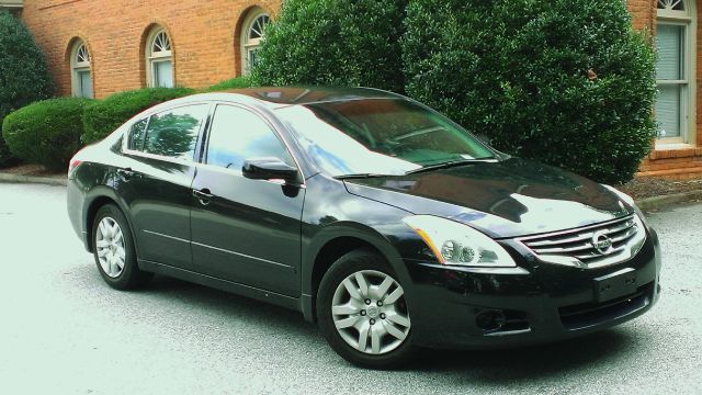 2010 Nissan Altima Pickupslt Quad Cab SWB 4WD 4x4 Truck