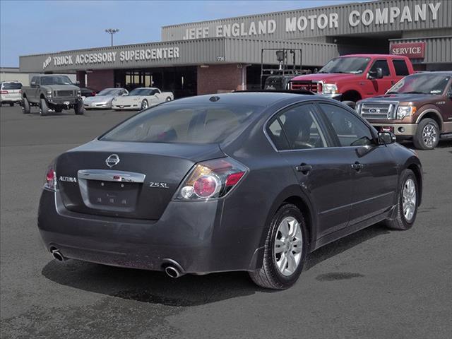 2011 Nissan Altima Unknown