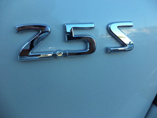 2011 Nissan Altima Pickupslt Quad Cab SWB 4WD 4x4 Truck