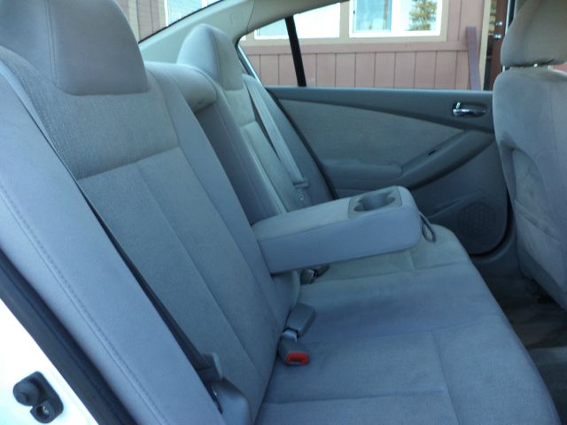 2011 Nissan Altima Pickupslt Quad Cab SWB 4WD 4x4 Truck