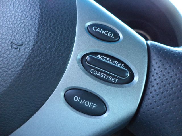 2011 Nissan Altima Pickupslt Quad Cab SWB 4WD 4x4 Truck