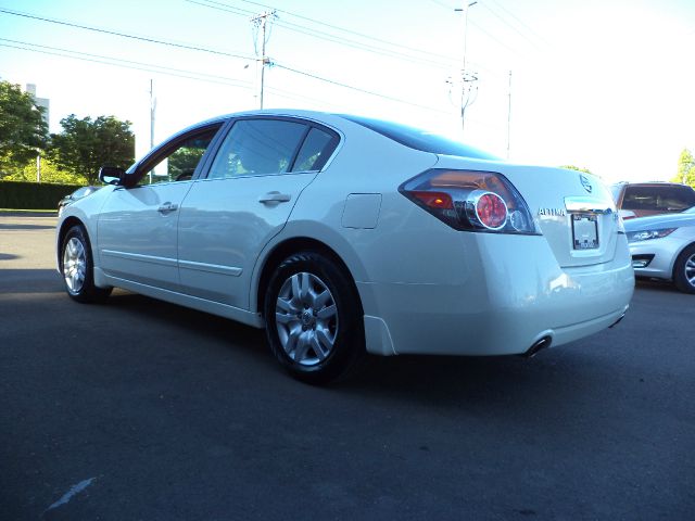 2011 Nissan Altima Pickupslt Quad Cab SWB 4WD 4x4 Truck