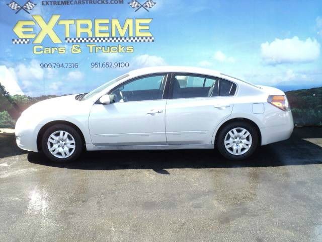 2011 Nissan Altima GS-R