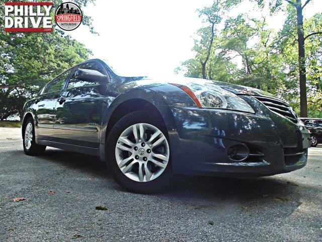 2011 Nissan Altima ESi