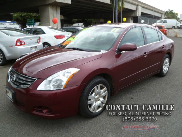2011 Nissan Altima Pickupslt Quad Cab SWB 4WD 4x4 Truck