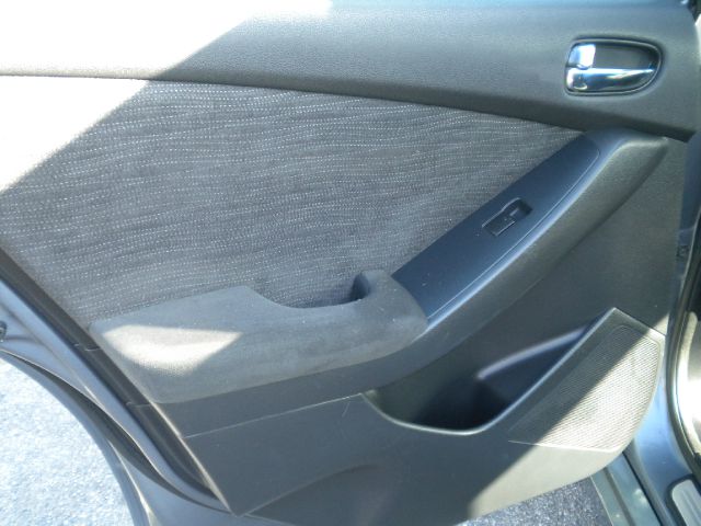 2011 Nissan Altima Pickupslt Quad Cab SWB 4WD 4x4 Truck