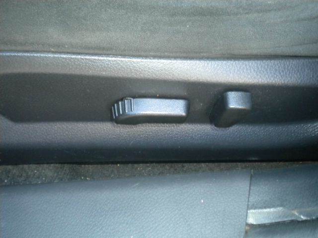 2011 Nissan Altima Pickupslt Quad Cab SWB 4WD 4x4 Truck