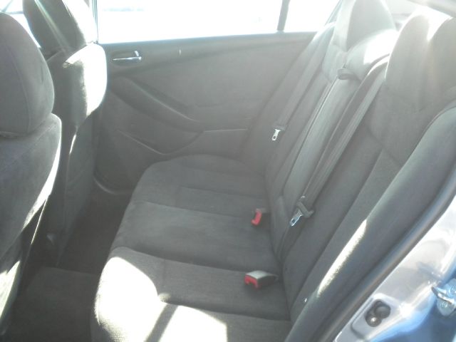 2011 Nissan Altima Pickupslt Quad Cab SWB 4WD 4x4 Truck