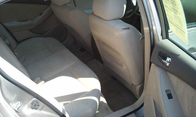 2011 Nissan Altima Pickupslt Quad Cab SWB 4WD 4x4 Truck