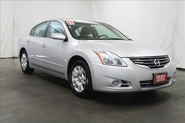 2011 Nissan Altima Pickupslt Quad Cab SWB 4WD 4x4 Truck