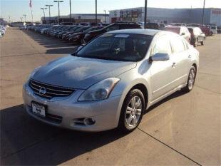 2011 Nissan Altima Unknown