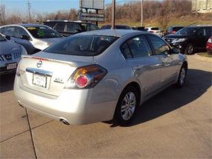 2011 Nissan Altima Unknown