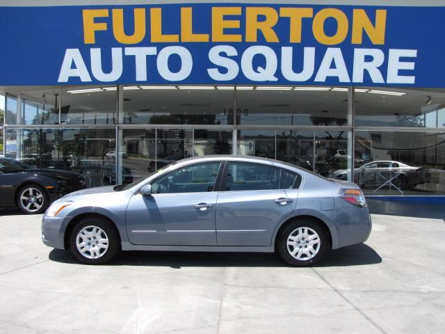 2011 Nissan Altima 4x4 Truck