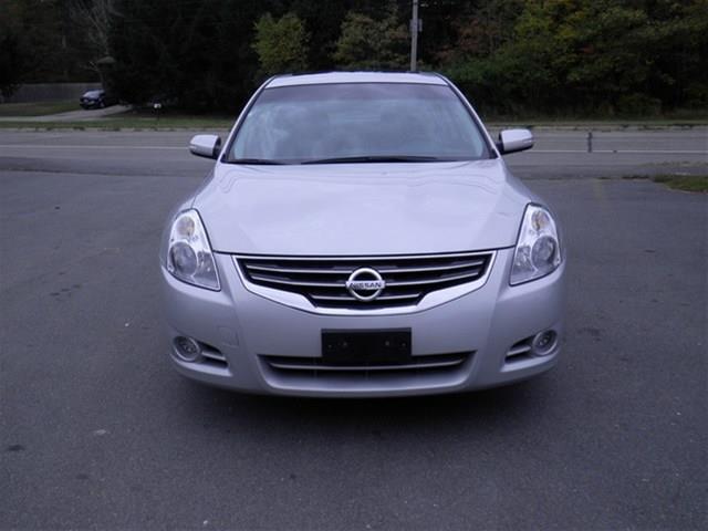 2011 Nissan Altima Pickupslt Quad Cab SWB 4WD 4x4 Truck