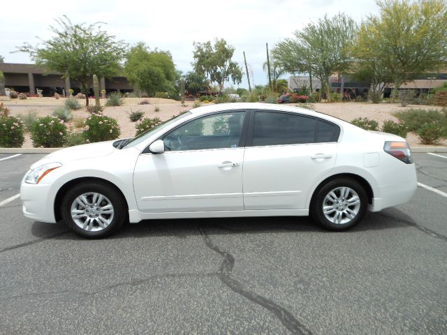 2011 Nissan Altima Pickupslt Quad Cab SWB 4WD 4x4 Truck