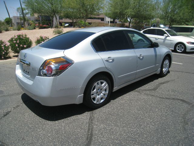 2011 Nissan Altima Pickupslt Quad Cab SWB 4WD 4x4 Truck