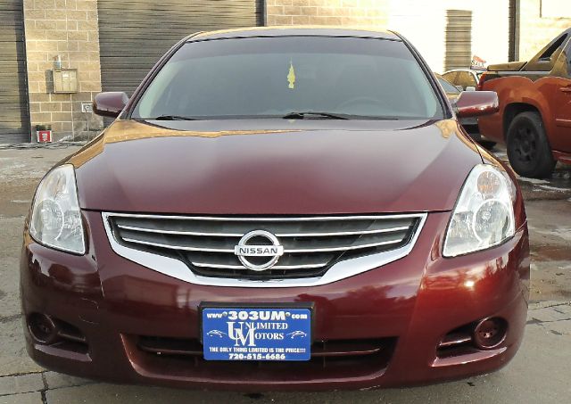 2011 Nissan Altima Pickupslt Quad Cab SWB 4WD 4x4 Truck