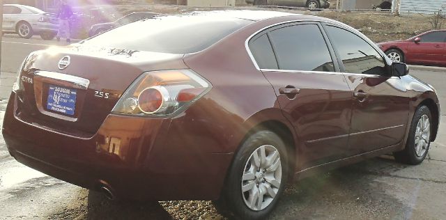 2011 Nissan Altima Pickupslt Quad Cab SWB 4WD 4x4 Truck