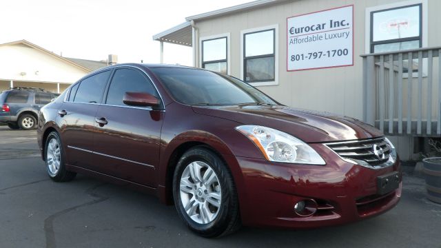 2011 Nissan Altima Pickupslt Quad Cab SWB 4WD 4x4 Truck