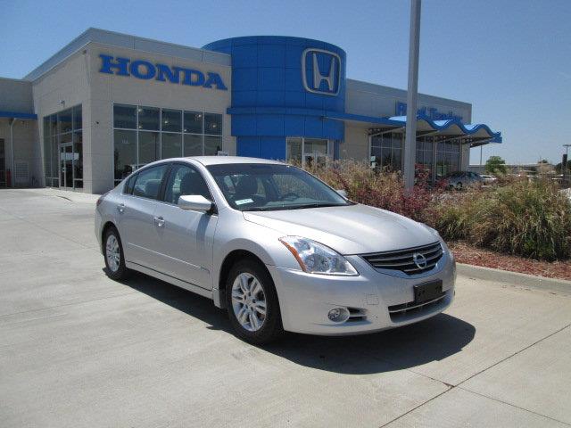 2011 Nissan Altima Unknown