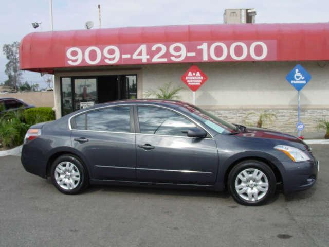 2011 Nissan Altima GS-R