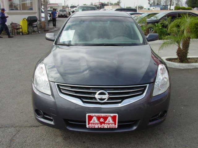 2011 Nissan Altima GS-R