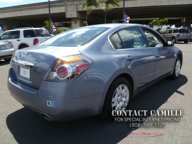 2011 Nissan Altima Pickupslt Quad Cab SWB 4WD 4x4 Truck